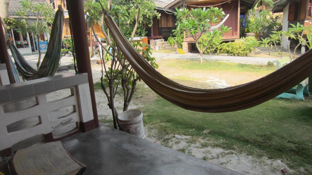 Charung Beach Haad Rin Zewnętrze zdjęcie