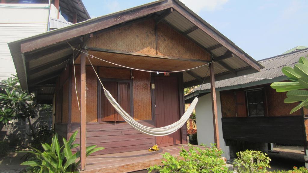 Charung Beach Haad Rin Zewnętrze zdjęcie