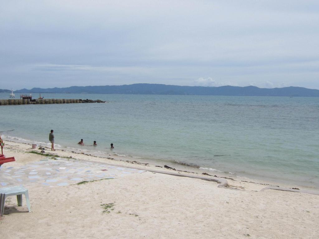 Charung Beach Haad Rin Zewnętrze zdjęcie